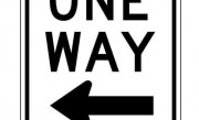 单行道标志(单行道标志图片)